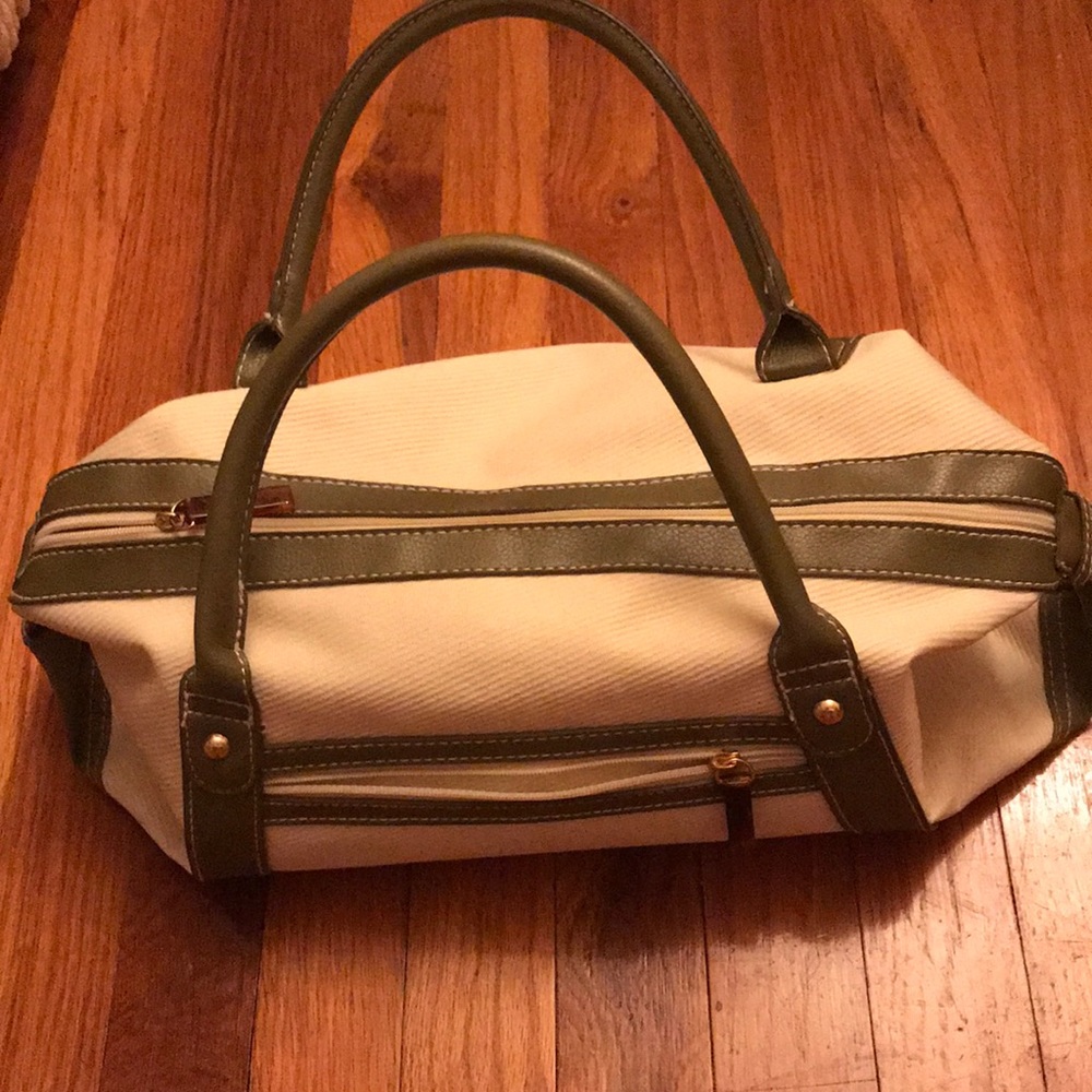 Estée Lauder Bag